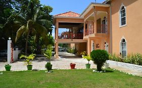 Casa de Shalom Jamaica